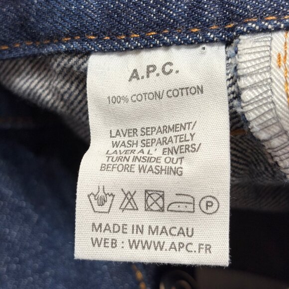 A.P.C. Petit Standard Size 30x33 Fitted Unisex Jeans in Indigo Selvedge Denim - Picture 3 of 14